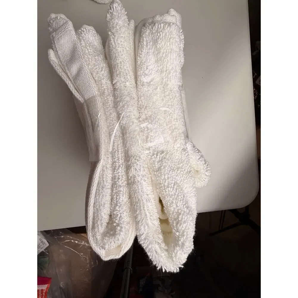 Purely Indulgent 4-piece Egyptian Cotton (missing one washcloth)